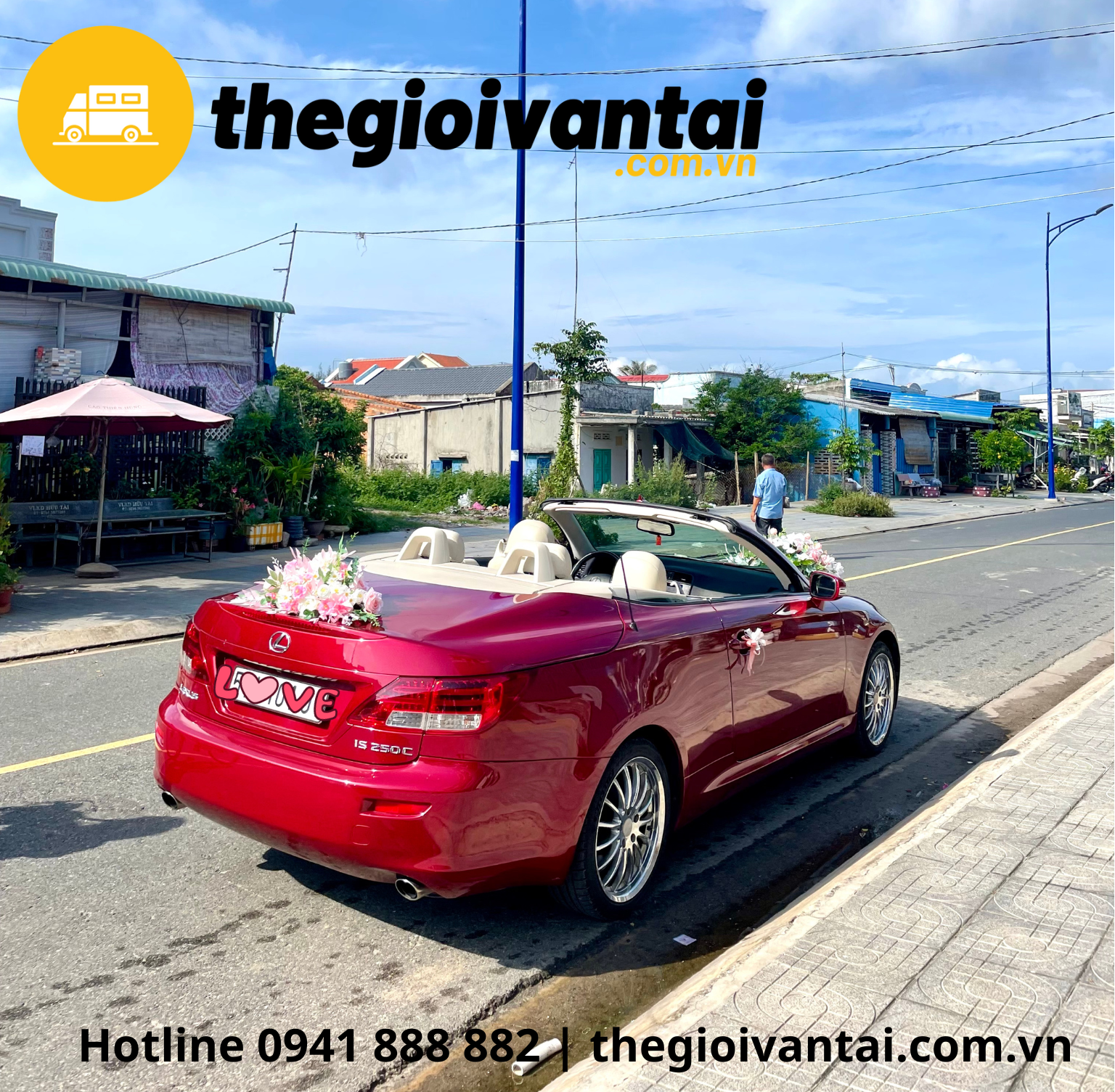 Xe cưới mui trần lexus đỏ